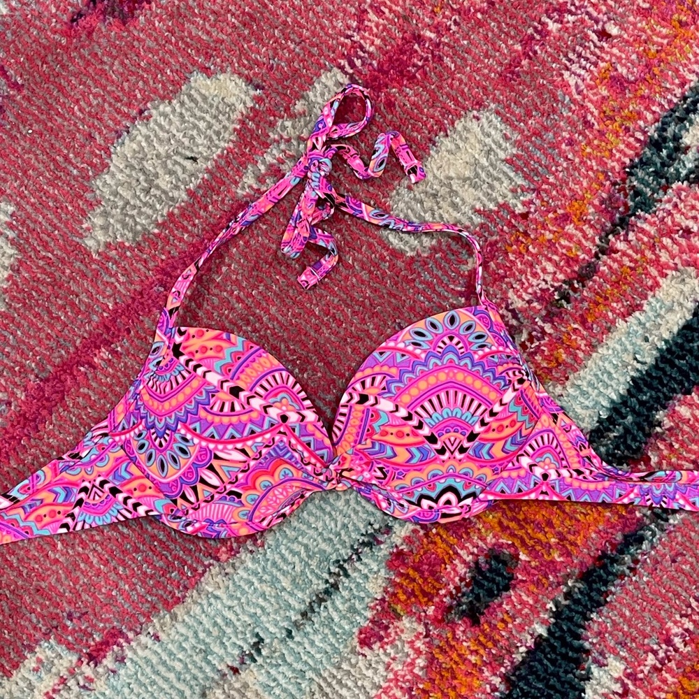 Push-Up Bikini Top